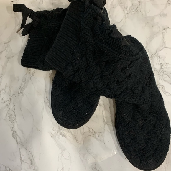 Uggs size 8 knit cardi boots - Picture 11 of 11